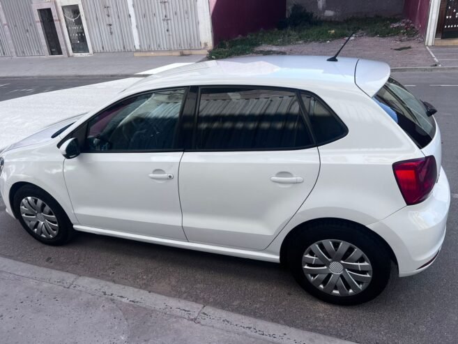 Voiture volkswagn POLO modele 2016